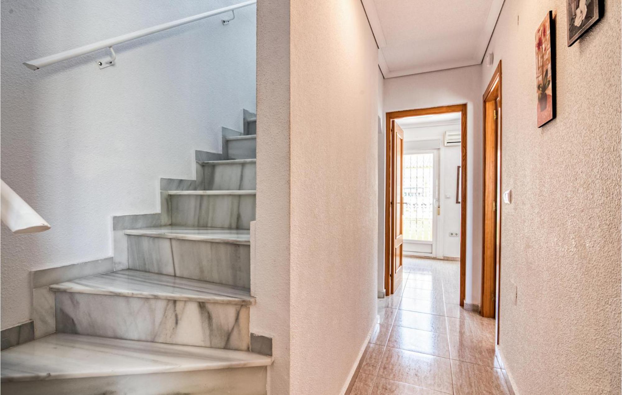 Gorgeous Home In Santa Pola With Wifi Екстериор снимка