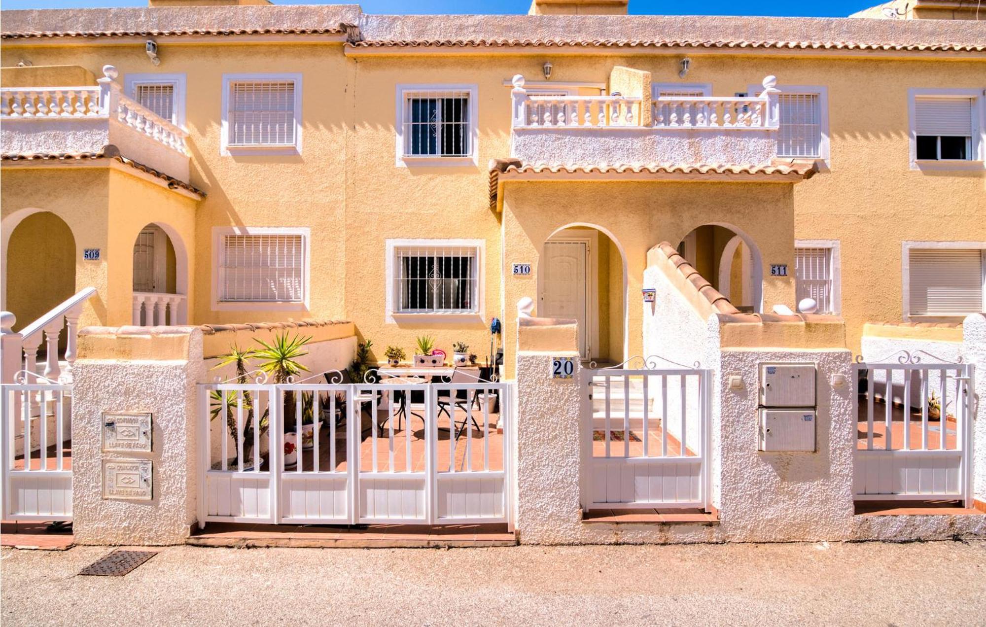Gorgeous Home In Santa Pola With Wifi Екстериор снимка